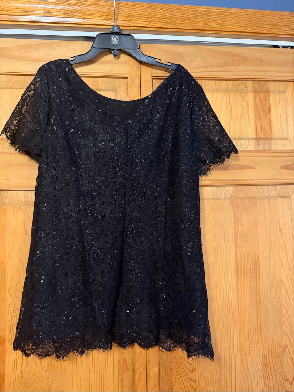 Velvet by Graham & Spencer Black Lace Short Sleeve Tunic